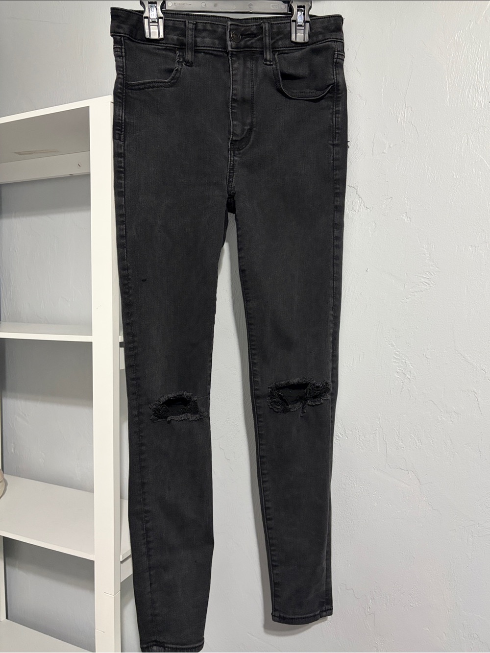 American Eagle Outfitters Black High-Rise Distressed Skinny Jeans